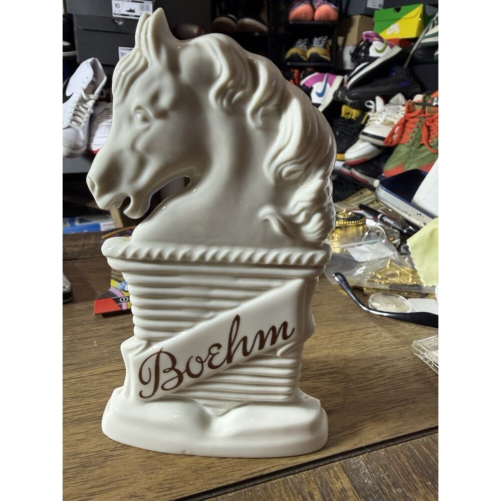 1989 Boehm Porcelain SP-73 Pegasus Horse Head Dealer Plaque 7-1/8" Made in USA